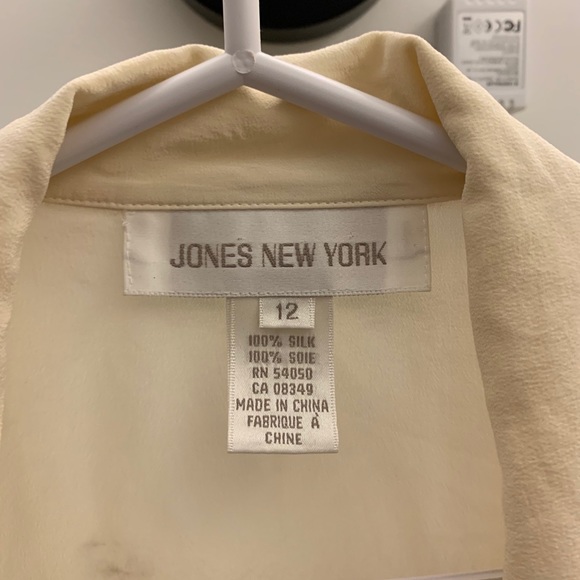 VINTAGE BLOUSE - Picture 4 of 4